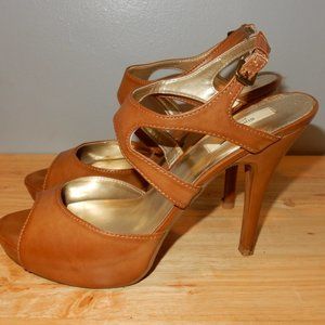 SimplyVera Vera Wang